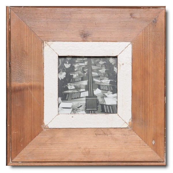 Quadrat Bilderrahmen aus recyceltem Holz von Luna Designs